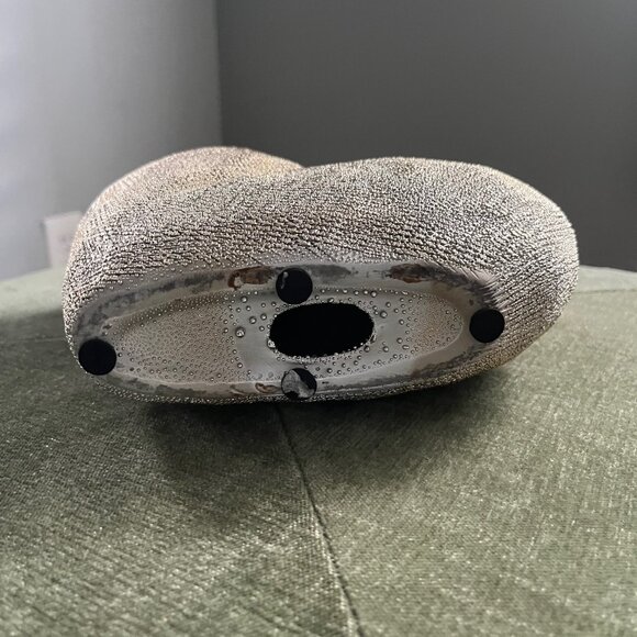 Gold Glitter Heart Table Decor - Picture 3 of 3